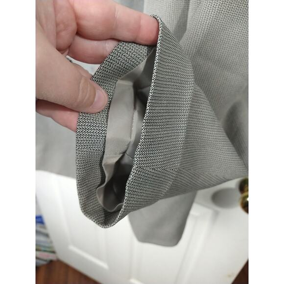 Emily Woman 20W Blazer Professional Brown Herringbone Design Three Button Close - Picture 6 of 9